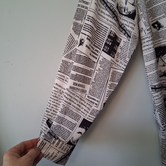 Jon & Anna Newspaper Print Shirt Dress Size Small Long Sleeve Lightweight. - Picture 6 of 16